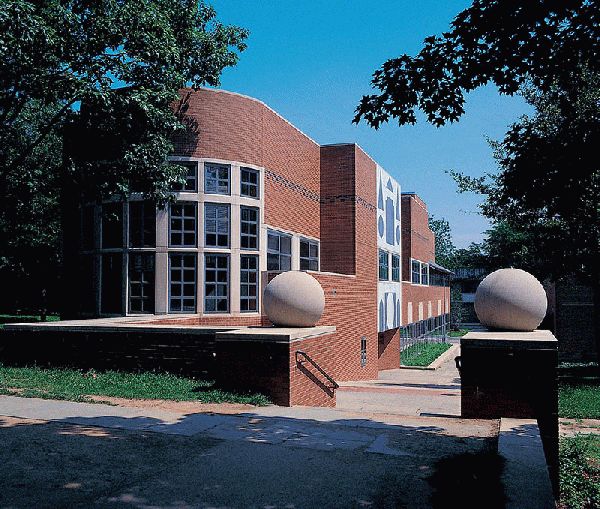 Gordon Wu Hall